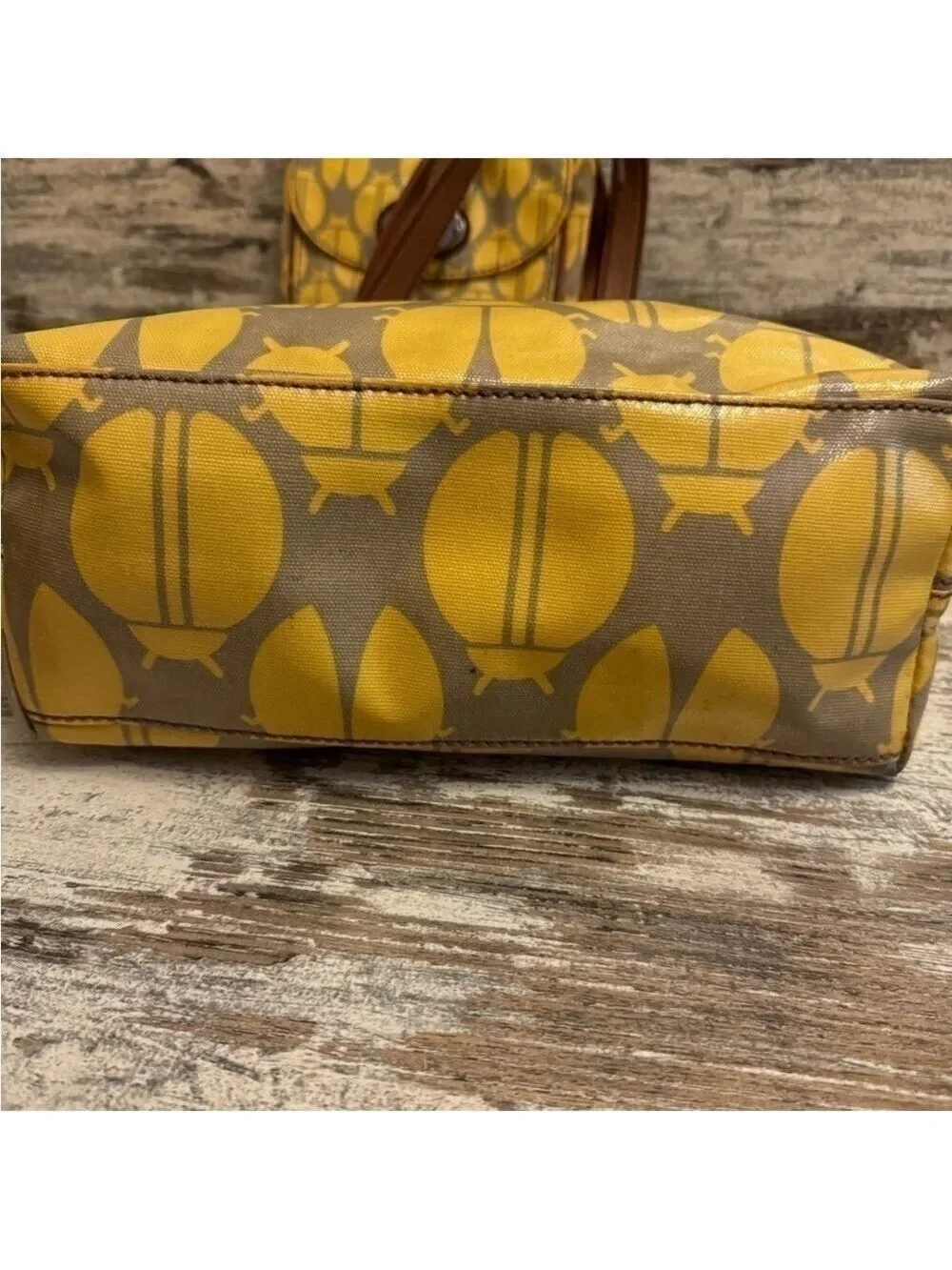 Fossil Key Per Set Tote Crossbody Bag and Wallet Ladybug